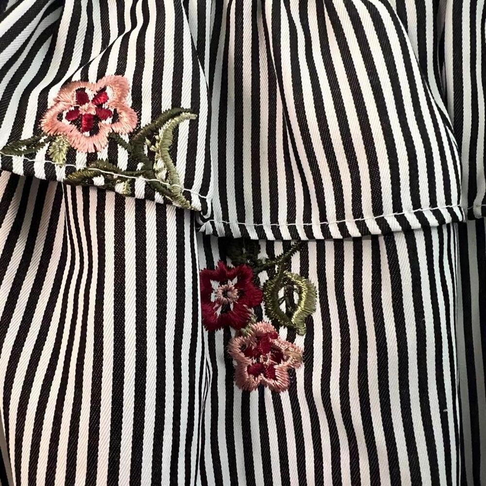 Active-usa Women's multi Blouse - Picture 4 of 4